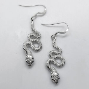 Aretes Lilith de plata 950 artesanales con diseño de serpiente Zahori